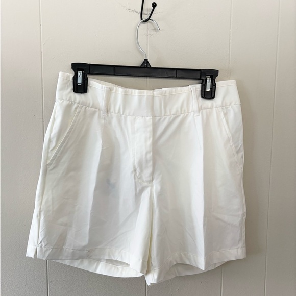 Nike white victory 5 inch shorts golf performance new size M - Picture 2 of 6